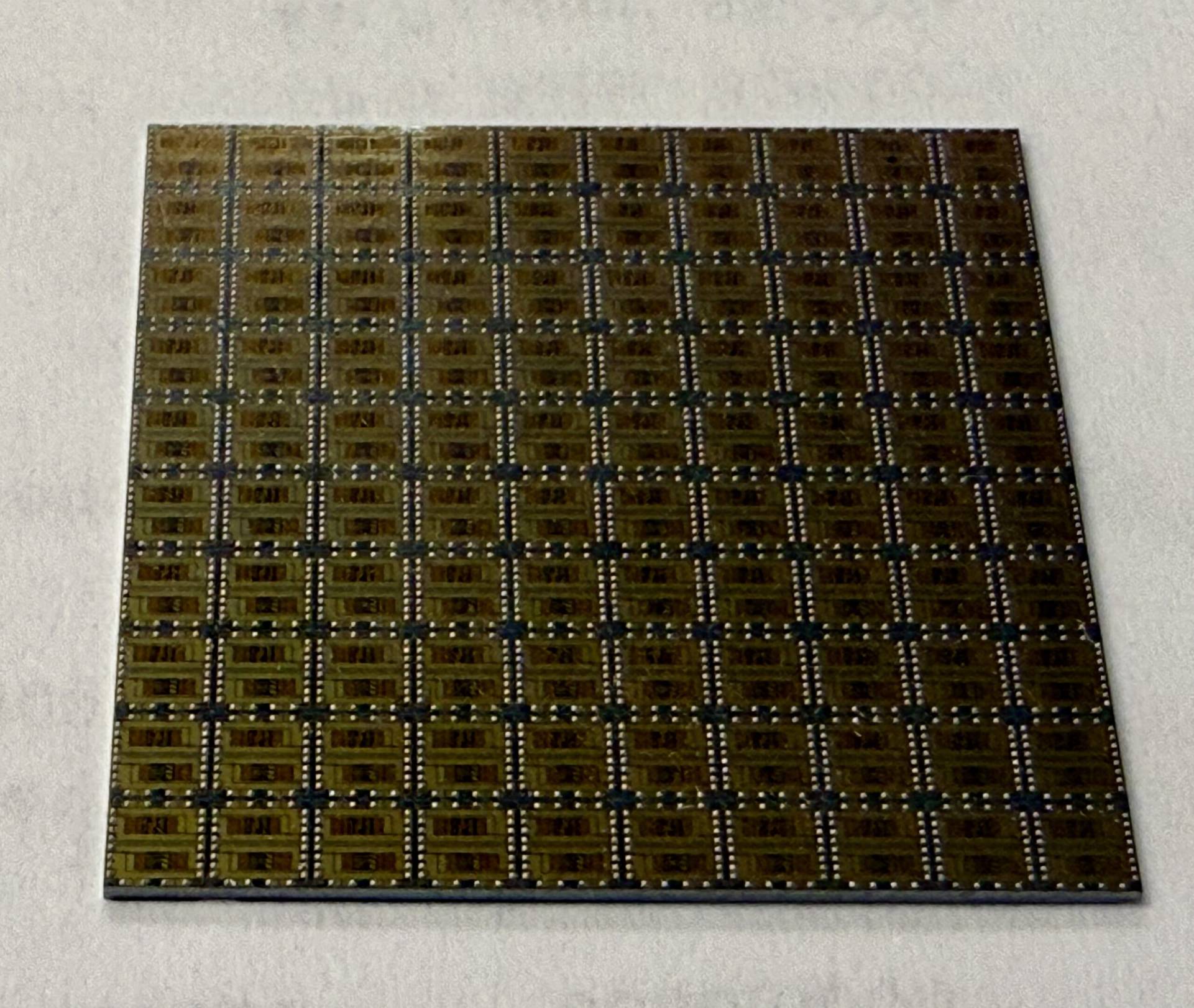 TTC Flip Chip/BGA assembly with 2400 balls, 0.167mm ball diameter, and 0.4mm pitch for fine-pitch SMT PCB assembly at MAKS Inc.